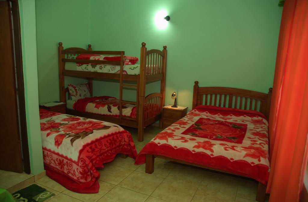 Hostel Peter Pan Puerto Iguazu Phòng bức ảnh